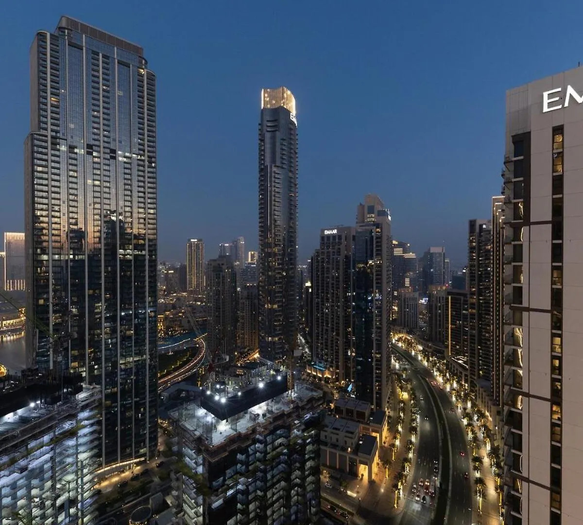 Luxury 4Br Prime Downtown Stay Dubai Apartment